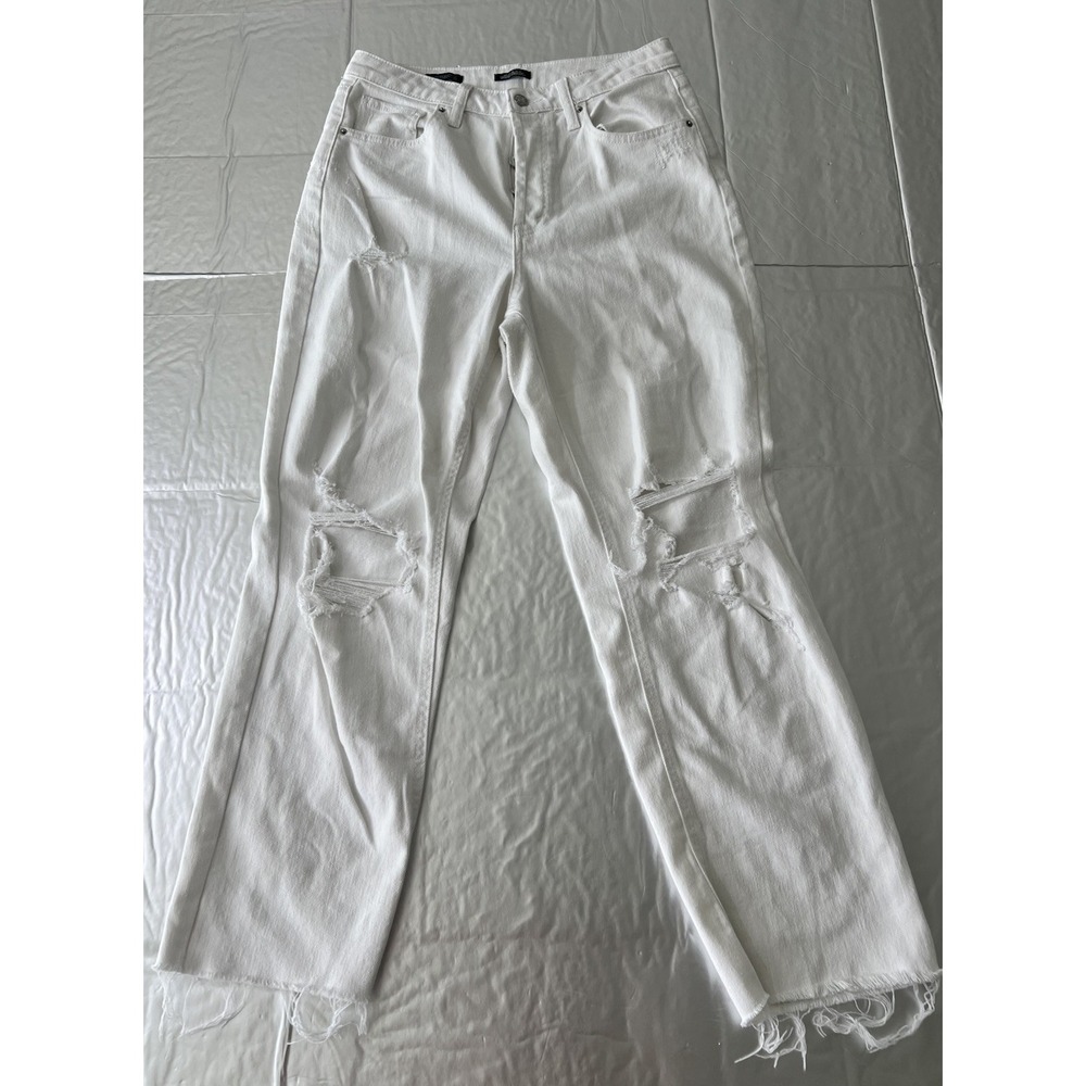 Wild Fable Women's Super-High Rise Slim Distressed Straight Jeans Size 10 White